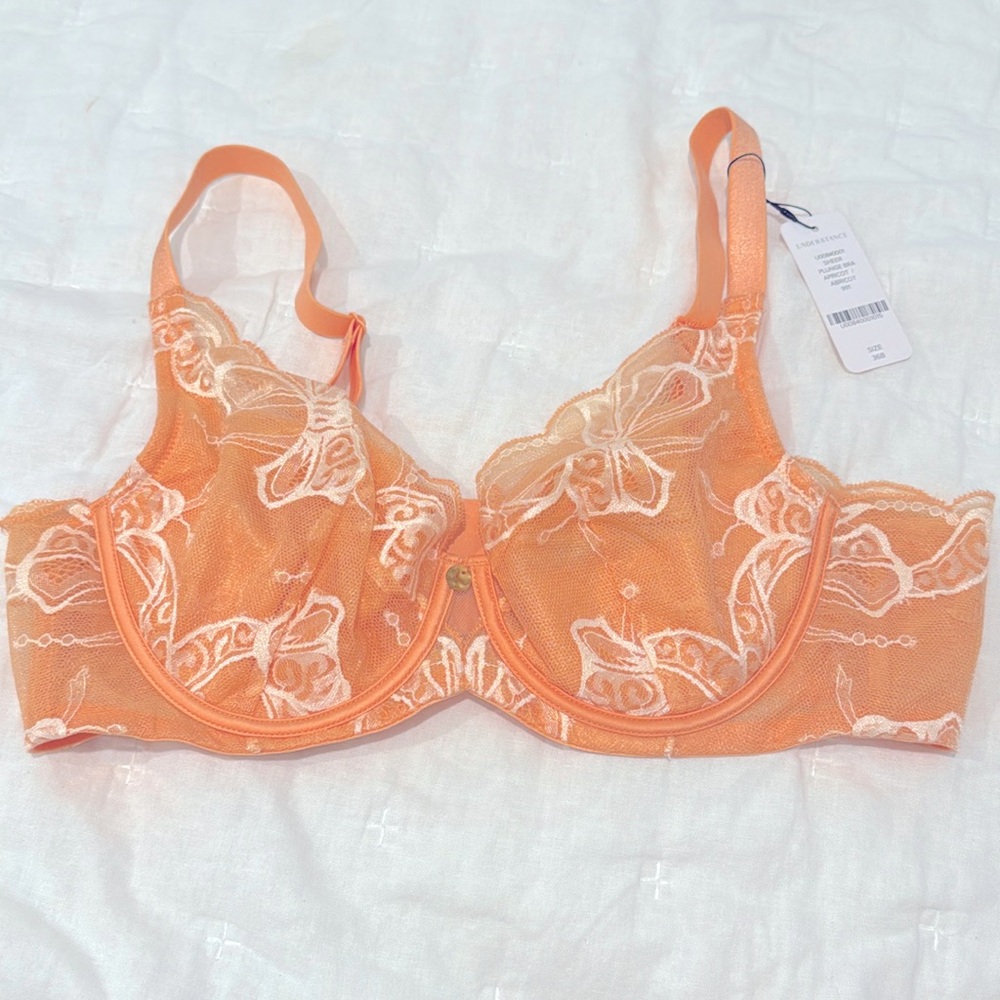NEW Understance plunge bra in apricot